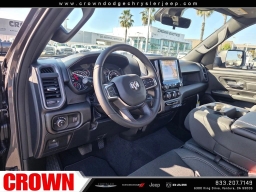 Ram 1500 Express 4x2 Crew Cab 5'7" Box 2026