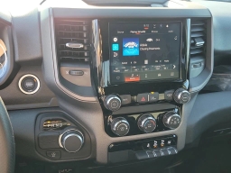 Ram 1500 Express 4x2 Crew Cab 5'7" Box 2026