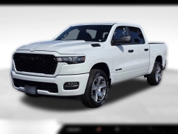 Ram 1500 Express 4x2 Crew Cab 5'7" Box 2026