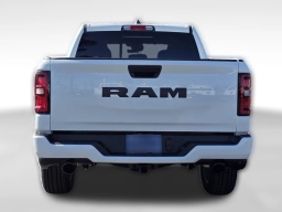 Ram 1500 Express 4x2 Crew Cab 5'7" Box 2026