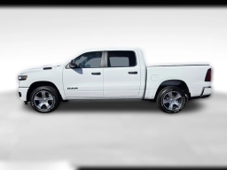 Ram 1500 Express 4x2 Crew Cab 5'7" Box 2026