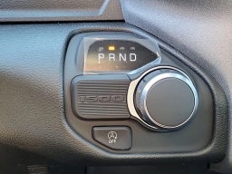 Ram 1500 Tradesman 4x2 Crew Cab 5'7" Box 2026