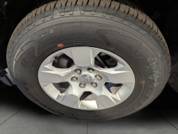 Ram 1500 Big Horn 4x4 Crew Cab 5'7" Box 2026