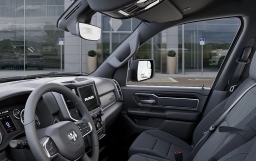 Ram 1500 Big Horn 4x4 Crew Cab 5'7" Box 2025