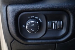 Ram 1500 Big Horn 4x4 Crew Cab 5'7" Box 2026