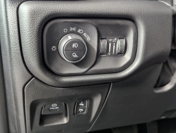 Ram 1500 Big Horn 4x4 Crew Cab 5'7" Box 2026