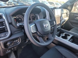 Ram 1500 Big Horn 4x4 Crew Cab 5'7" Box 2025