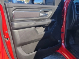 Ram 1500 Big Horn 4x4 Crew Cab 5'7" Box 2025