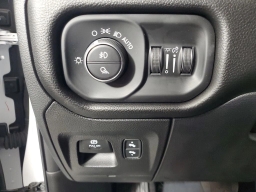 Ram 1500 Big Horn 4x4 Crew Cab 5'7" Box 2026