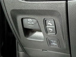 Ram 1500 Big Horn 4x4 Crew Cab 5'7" Box 2026