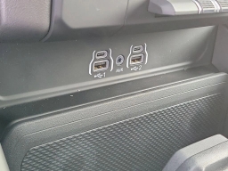 Ram 1500 Big Horn 4x4 Crew Cab 5'7" Box 2026