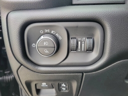 Ram 1500 Big Horn 4x4 Crew Cab 5'7" Box 2026