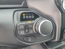 Ram 1500 Big Horn 4x4 Crew Cab 5'7" Box 2026