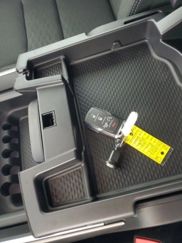 Ram 1500 Big Horn 4x4 Crew Cab 5'7" Box 2026