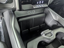 Ram 1500 Big Horn 4x4 Crew Cab 5'7" Box 2026