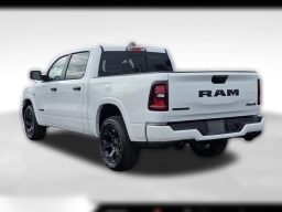 Ram 1500 Big Horn 4x4 Crew Cab 5'7" Box 2026