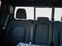 Ram 1500 Big Horn 4x4 Crew Cab 5'7" Box 2026