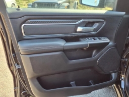Ram 1500 Big Horn 4x4 Crew Cab 5'7" Box 2026