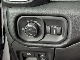 Ram 1500 Big Horn 4x4 Crew Cab 5'7" Box 2026