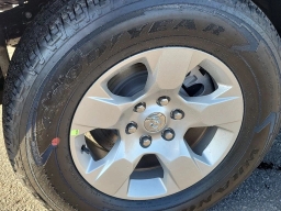 Ram 1500 Big Horn 4x4 Crew Cab 5'7" Box 2026