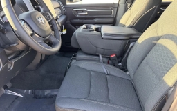 Ram 1500 Big Horn 4x4 Crew Cab 5'7" Box 2026