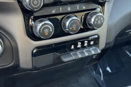 Ram 1500 Big Horn 4x4 Crew Cab 5'7" Box 2026