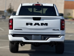 Ram 1500 Big Horn 4x4 Crew Cab 5'7" Box 2026