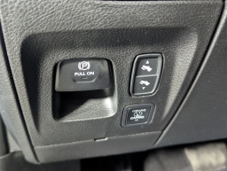 Ram 1500 Big Horn 4x4 Crew Cab 5'7" Box 2026