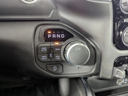 Ram 1500 Big Horn 4x4 Crew Cab 5'7" Box 2026