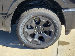 Ram 1500 Big Horn 4x4 Crew Cab 5'7" Box 2026