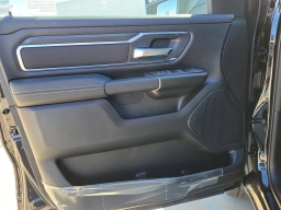 Ram 1500 Big Horn 4x4 Crew Cab 5'7" Box 2026