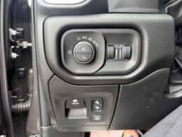 Ram 1500 Big Horn 4x4 Crew Cab 5'7" Box 2026