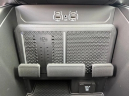 Ram 1500 Big Horn 4x4 Crew Cab 5'7" Box 2026