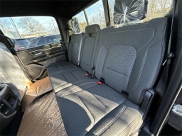 Ram 1500 Big Horn 4x4 Crew Cab 5'7" Box 2026