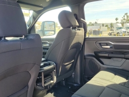 Ram 1500 Big Horn 4x4 Crew Cab 5'7" Box 2026