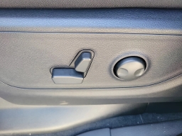 Ram 1500 Big Horn 4x4 Crew Cab 5'7" Box 2026