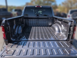 Ram 1500 Big Horn 4x4 Crew Cab 5'7" Box 2026