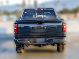 Ram 1500 Big Horn 4x4 Crew Cab 5'7" Box 2026