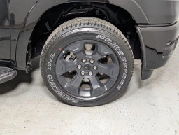 Ram 1500 Big Horn 4x4 Crew Cab 5'7" Box 2026