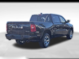 Ram 1500 Big Horn 4x4 Crew Cab 5'7" Box 2026