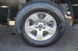 Ram 1500 Big Horn 4x4 Crew Cab 5'7" Box 2026