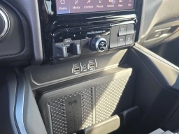 Ram 1500 Big Horn 4x4 Crew Cab 5'7" Box 2026