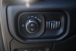 Ram 1500 Big Horn 4x4 Crew Cab 5'7" Box 2026