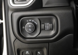 Ram 1500 Big Horn 4x4 Crew Cab 5'7" Box 2026