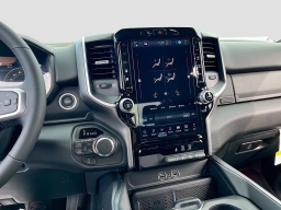 Ram 1500 Big Horn 4x4 Crew Cab 5'7" Box 2026