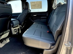 Ram 1500 Tradesman 4x4 Crew Cab 5'7" Box 2026