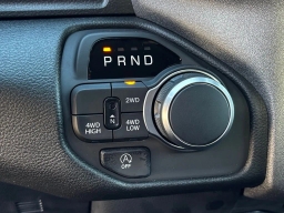 Ram 1500 Tradesman 4x4 Crew Cab 5'7" Box 2026