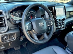 Ram 1500 Tradesman 4x4 Crew Cab 5'7" Box 2026