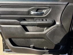 Ram 1500 Tradesman 4x4 Crew Cab 5'7" Box 2026