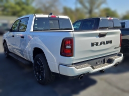 Ram 1500 Express 4x4 Crew Cab 5'7" Box 2026